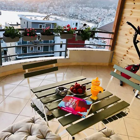 Marin's Apartamento Sarandë