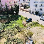 Marin's * Sarandë